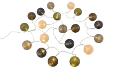 Alpha Lichterkette mit Baumwollkugeln